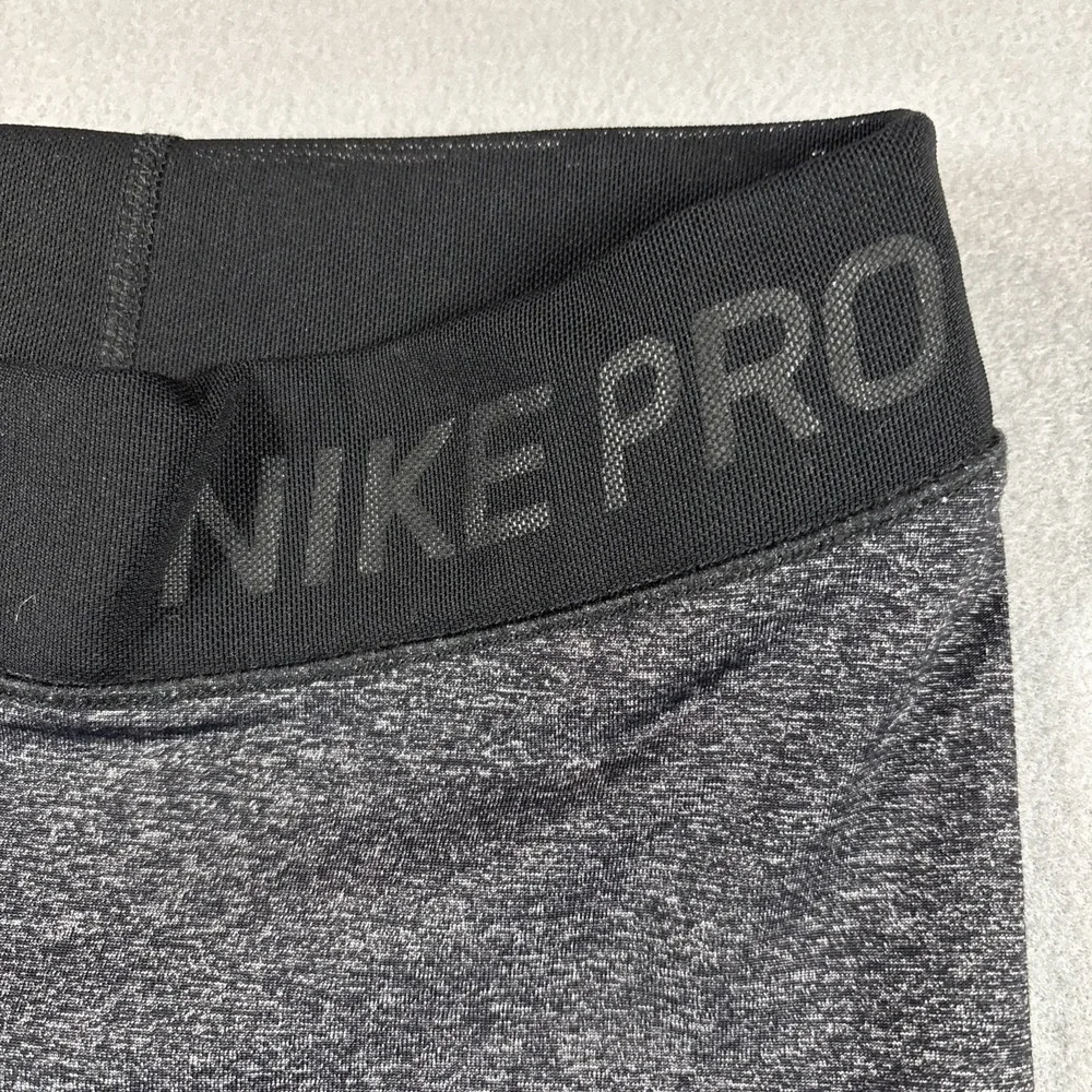 Nike‎ Pro Hyper Cool Women's XS Gray Leggings Stretch Pants Performance